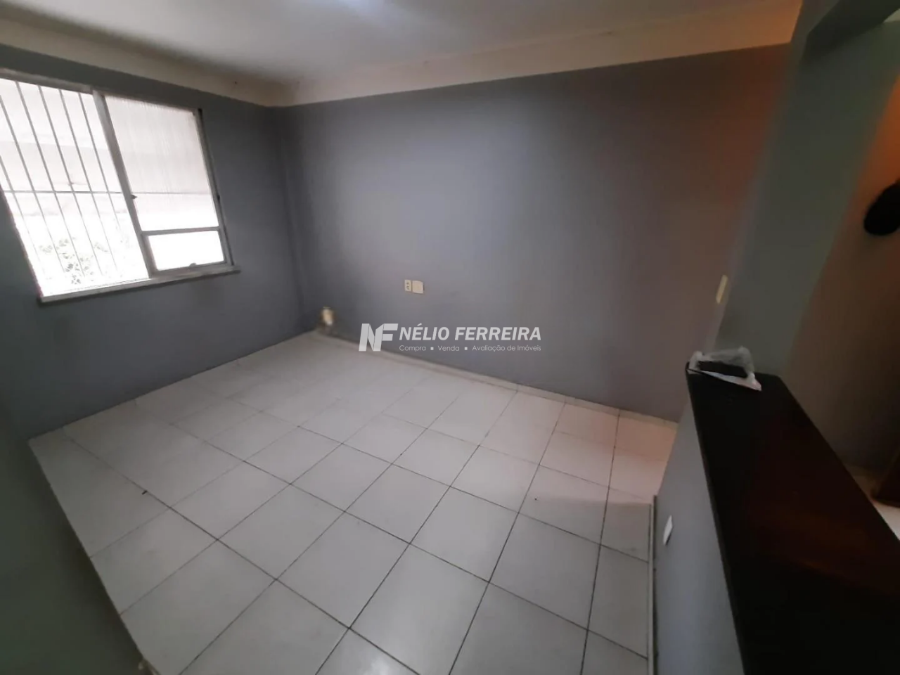 4-Photoroom