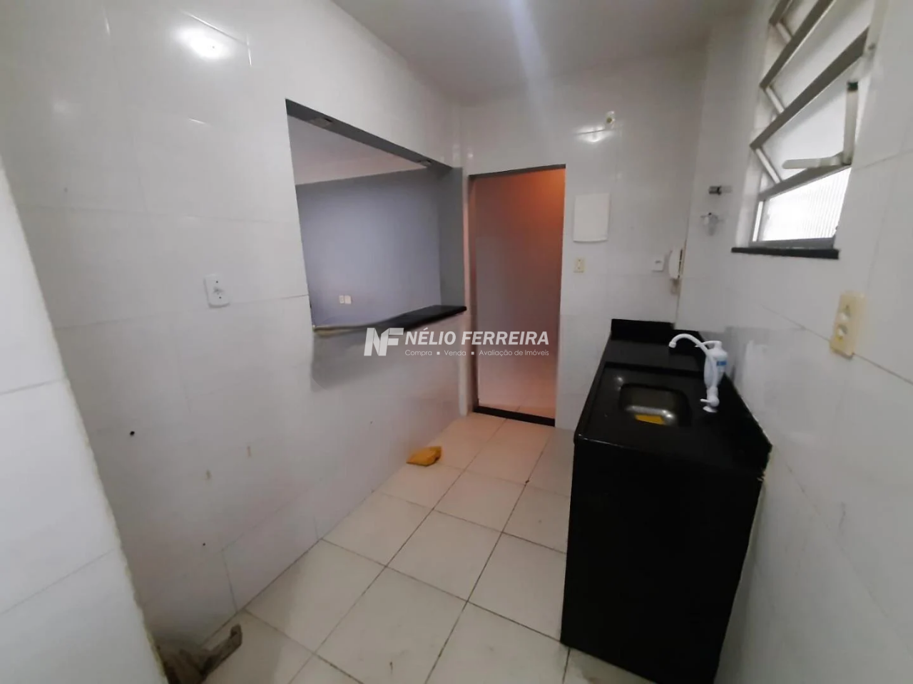 8-Photoroom