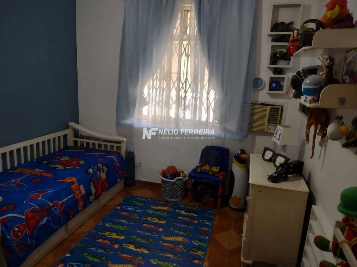 CA710909-Photoroom